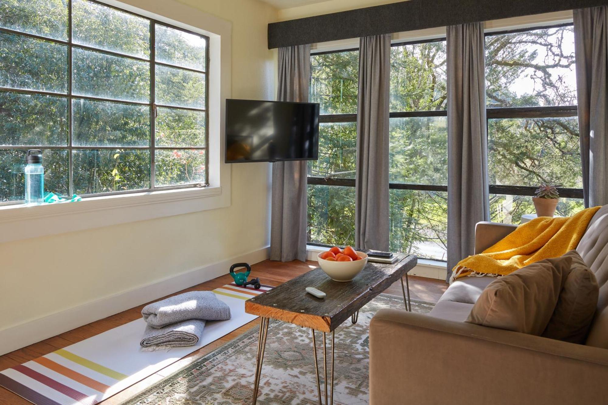 Mine And Farm, The Inn At Guerneville, Ca Екстер'єр фото